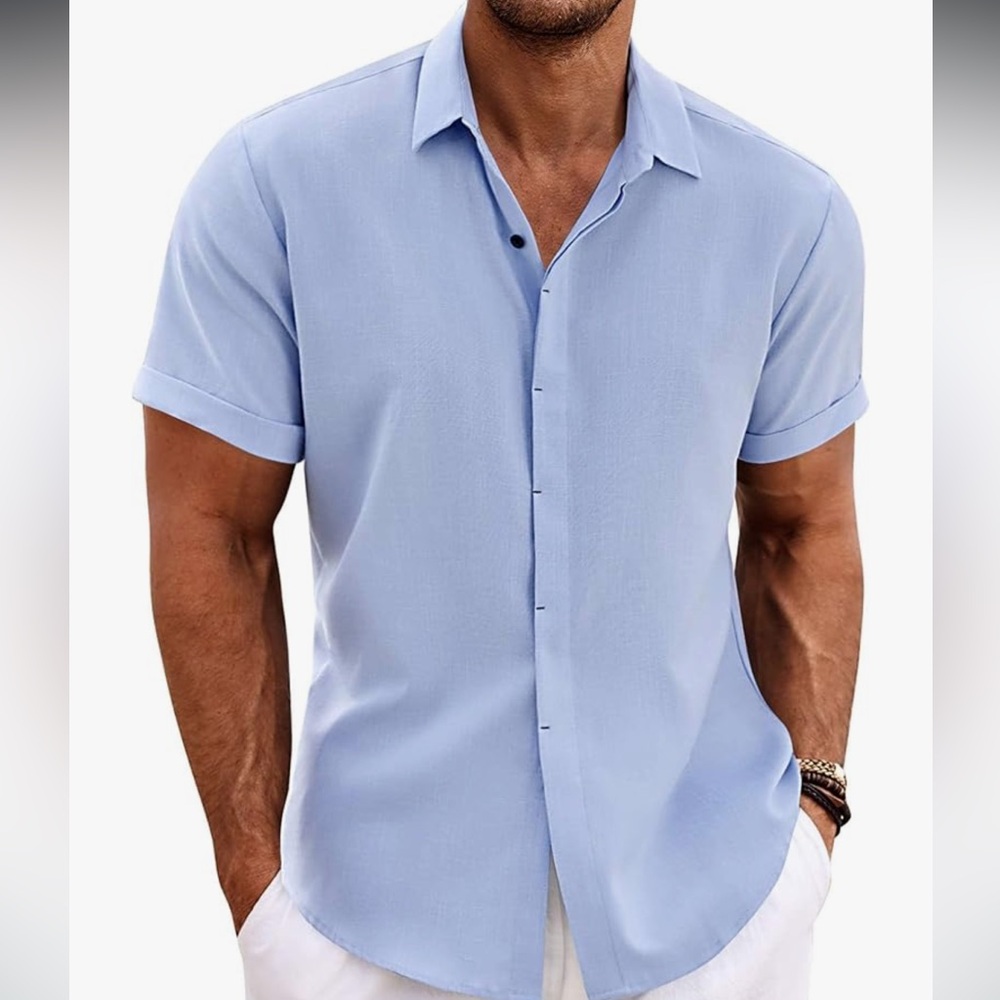 Men's Light Blue Short Sleeve Shirt size Large NWT